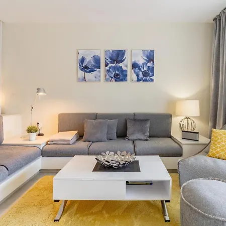 Spacious In Miraflores MIJAS COSTA